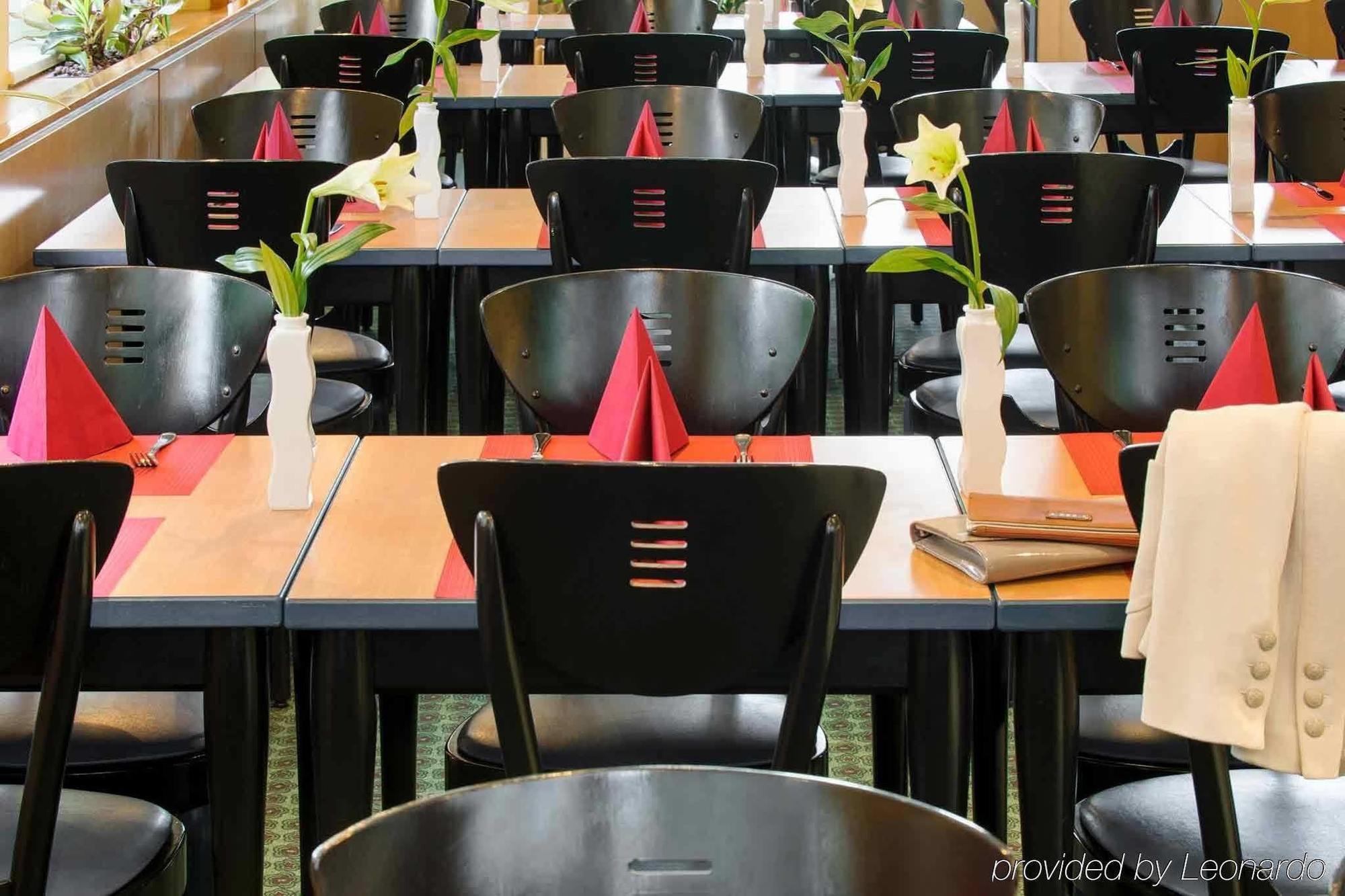 Ibis Koenigsplatz Hotel 2*